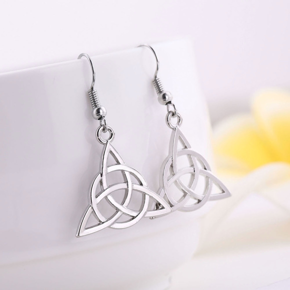 💝 Wiccan symbol Witchy earrings - Picture 6 of 8